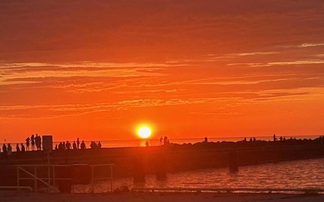 Widok Na Morze Lägenhet Ujście-Darłowskie Exteriör bild